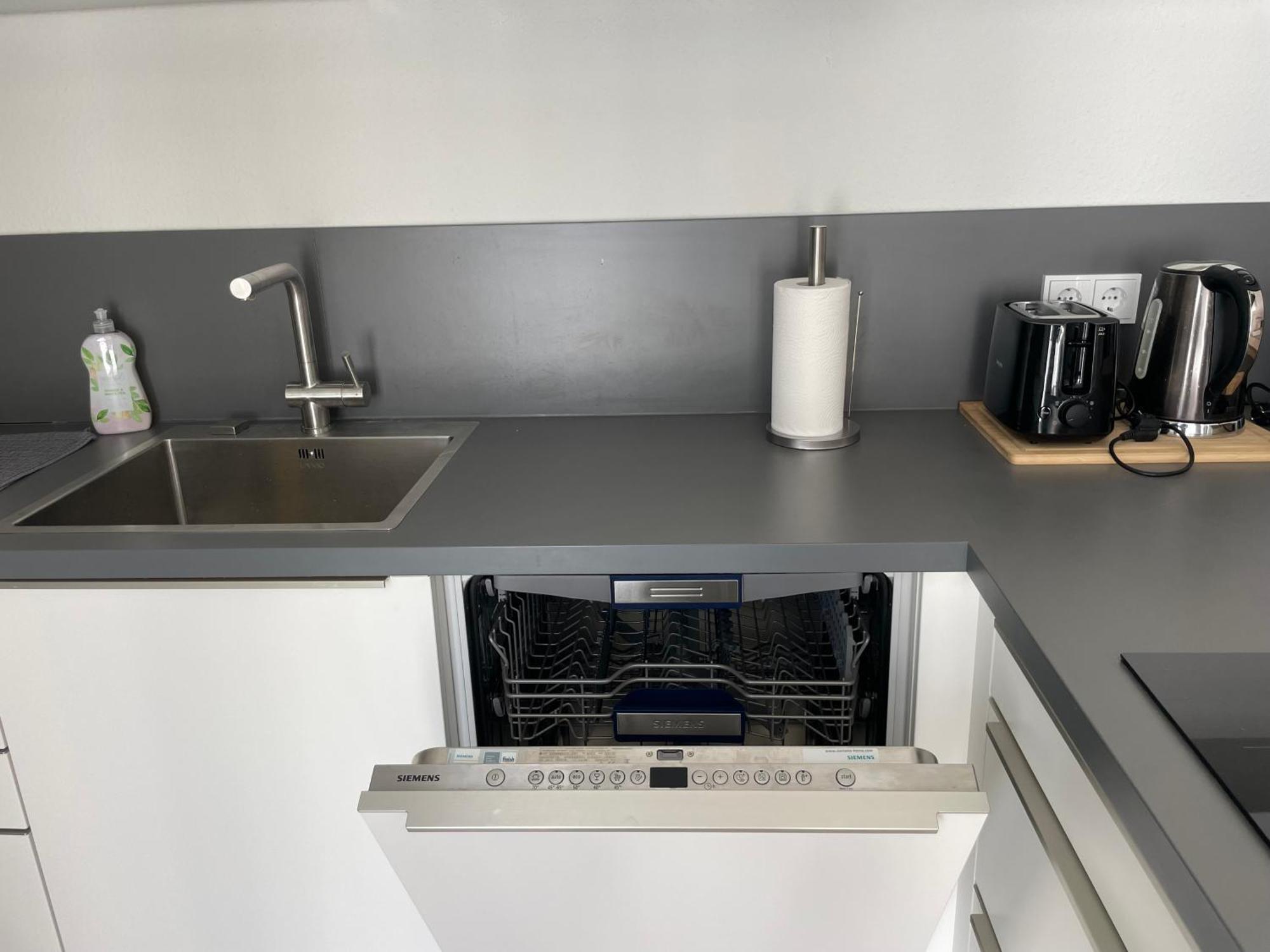 E&A City Apartment Hannover Mitten Im Stadtzentrum Mit Lift Und Tiefgarage Buitenkant foto